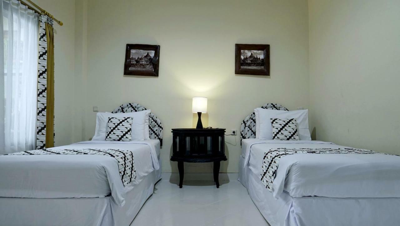 Diana Hotel Jogja Yogyakarta Extérieur photo
