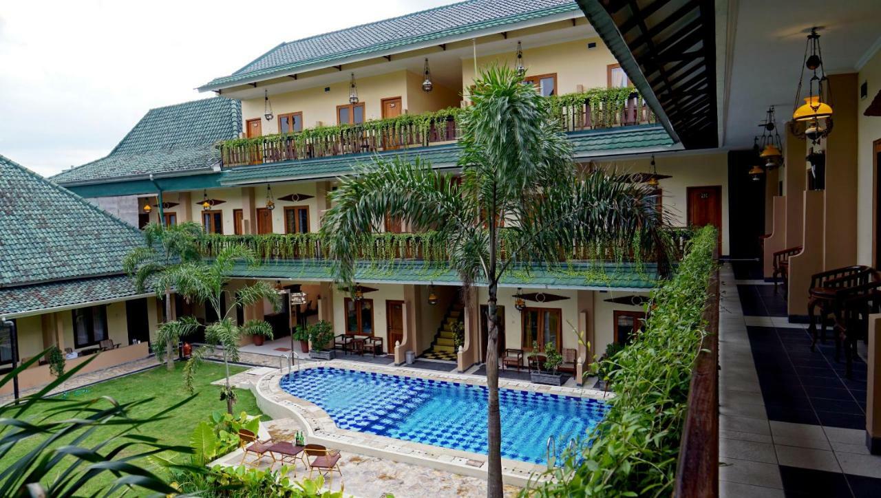 Diana Hotel Jogja Yogyakarta Extérieur photo