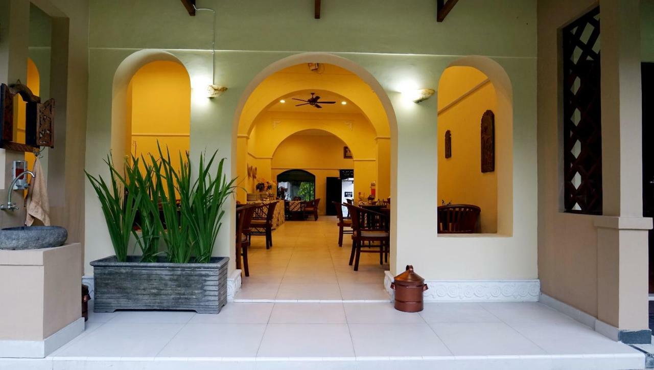 Diana Hotel Jogja Yogyakarta Extérieur photo